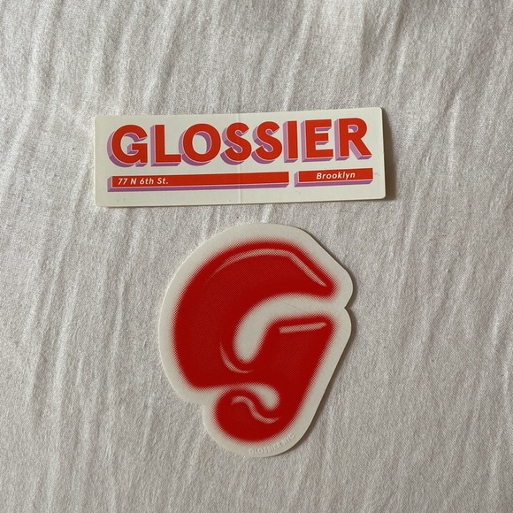 GLOSSIER Scrunchies - Picture 8 of 8